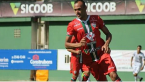 Rio Branco-VN-ES x Ferroviária-SP - Times se enfrentam no topo da tabela; Tricolor quer assegurar vaga no G4