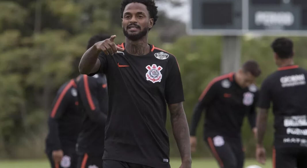 Corinthians faz acordo de R$ 2,6 milhões com ex-jogador; R$ 635 mil serão pagos até o fim do ano