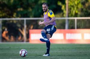 Série B: Luxa ganha reforços e valoriza camisa do Cruzeiro: 