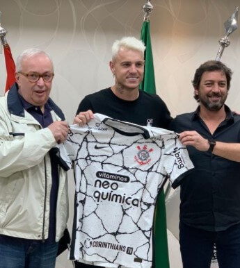 É oficial! Corinthians acaba com suspense e anuncia ex-atacante do rival Palmeiras