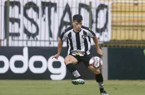 Série B: Atacante passará por cirurgia e Botafogo vai ao mercado em busca de reforço
