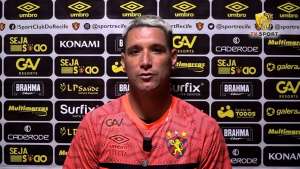 Quebrado, clube do Brasileirão faz acordo e suspenderá 30% dos salários dos jogadores