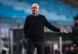 Série B: Cruzeiro faz contato com Tiago Nunes, que não empolga; Luxemburgo ganha força