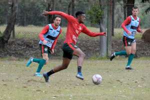 Portuguesa-SP x Madureira-RJ - Lusa quer garantir classificação, enquanto Madura mira G4