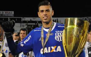 No empate em Maceió, o melhor da Ponte Preta foi o goleiro Ivan