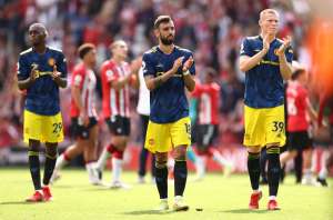 INGLÊS: United empata com Southampton e iguala recorde de visitas sem derrotas