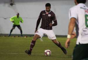 Série D: Zagueiro exalta bom momento da Ferroviária: 