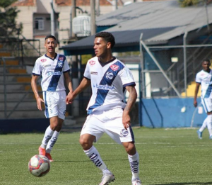 São José-RS x Paraná - Em confronto direto contra a zona de rebaixamento, times fazem duelo decisivo