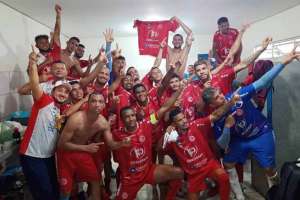 4 de Julho-PI 3 x 0 Penarol-AM - Colorado atropela e garante vaga