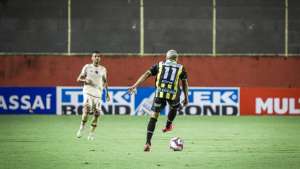 Jacuipense-BA 1 x 0 Volta Redonda-RJ - Leão do Sisal vence Voltaço e segue vivo na C