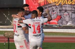 Seleção FI da 21ª rodada do Brasileirão com trio do Galo e técnico pentacampeão