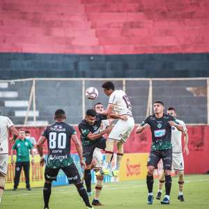 Jacuipense-BA 3 x 2 Altos-PI - Jacupa vence, mas cai à Série D