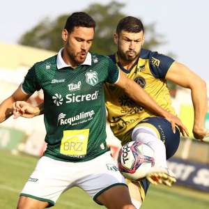 Caldense-MG 1 x 0 Aparecidense-GO - Veterana 'sabe sofrer' e garante vantagem na ida