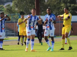 Esportivo-RS 4 x 1 Rio Branco-PR – Esportivo supera falha bizarra do goleiro com goleada e avança na Série D