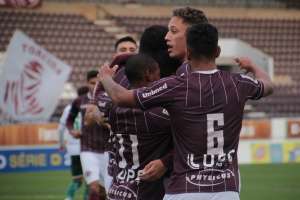 Uberlândia-MG x Ferroviária-SP - Locomotiva quer revanche e melhor campanha geral