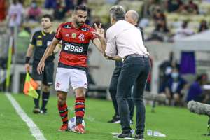 Flamengo x Barcelona-EQU - 'Problemáticos' buscam reencontrar normalidade