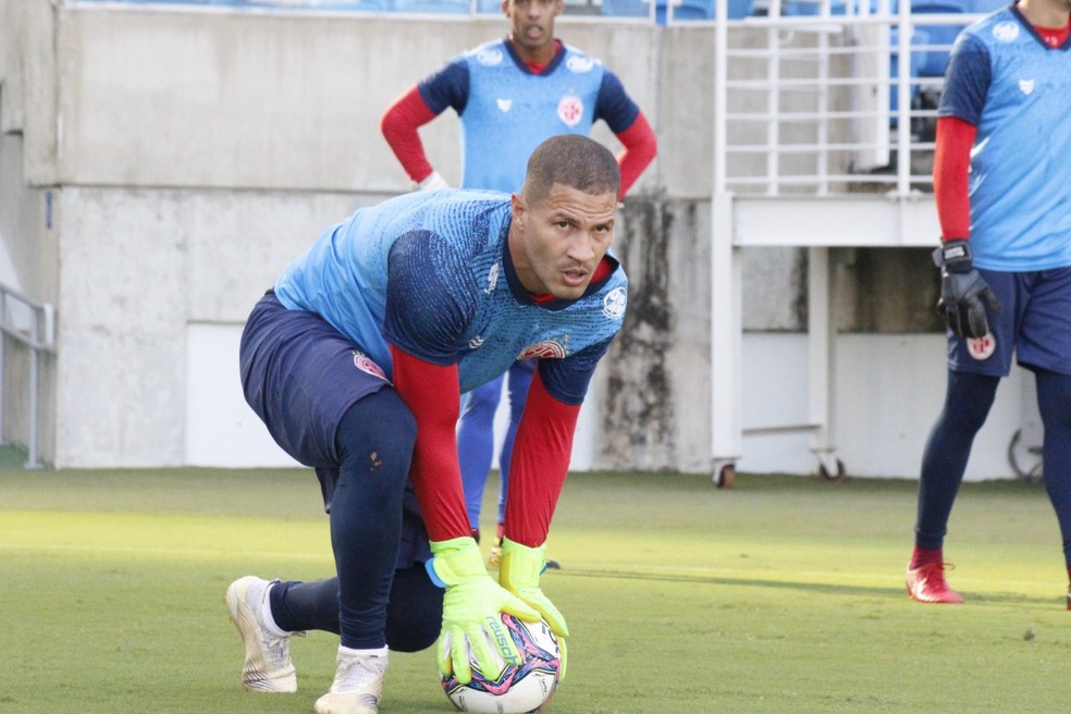 Série D: Goleiro do América-RN esbanja confiança em classificação