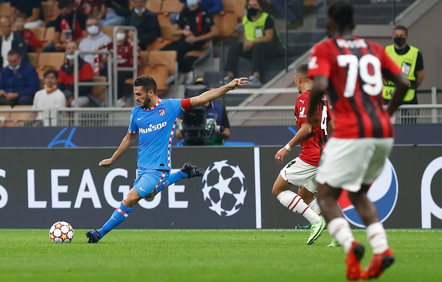 LIGA DOS CAMPEÕES: Atlético vira em cima do Milan e Liverpool goleia Porto
