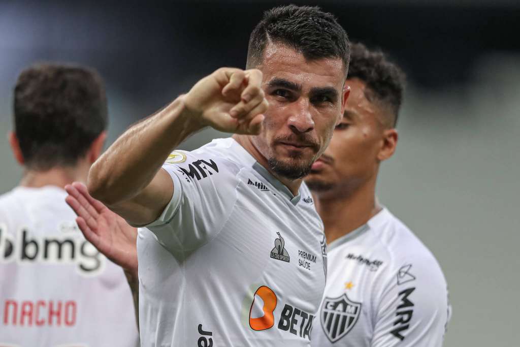 BRASILEIRÃO: Galo dispara na liderança, Mengão sonha e Grêmio respira na luta contra a degola