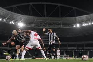 SÉRIE B: Botafogo e Goiás se consolidam no G4; CSA respira contra a degola