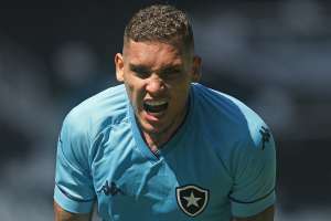 Série B: Destaque do Botafogo-RJ está próximo de futebol espanhol