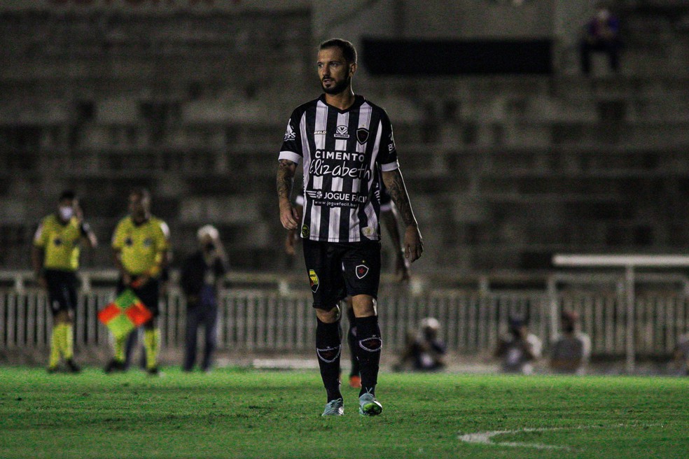 Botafogo Serie C Tombense Clayton