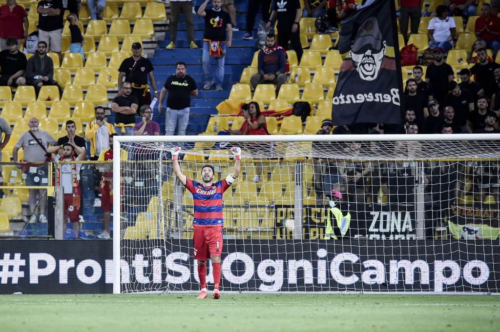 Sonhando com 6ª Copa, Buffon ‘aguarda ligação’, mas descarta pressão em Mancini