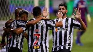 Com Atlético classificado e embalado, Hulk pede 'pés no chão' para time seguir vencendo