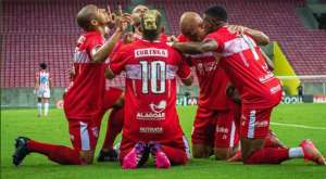 Náutico 1 x 3 CRB - Galo aplica quinta derrota do Timbu e sobe para 3º da Série B