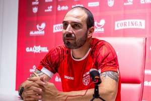 Série B: Treinador do CRB rasga elogios ao elenco: 
