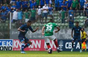 Cruzeiro 1 x 2 CSA - Raposa perde de virada em jogo que acabou com protestos e confusão