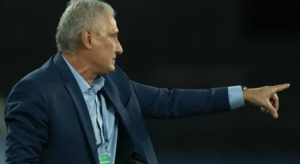 Eliminatórias: Brasil pode atropelar o limitado Chile