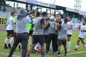 Galvez-AC 1 x 5 Castanhal-PA - A cereja do bola na melhor campanha da Série D