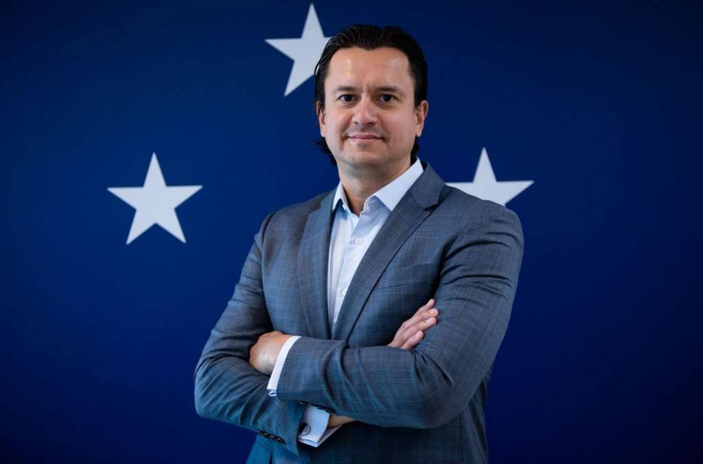 Série B: Presidente confirma salários atrasados no Cruzeiro e sonha com Luxa em 2022