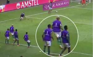 Áudio do VAR confirma o gol do Palmeiras e sugere apenas amarelo a Deyverson por invasão