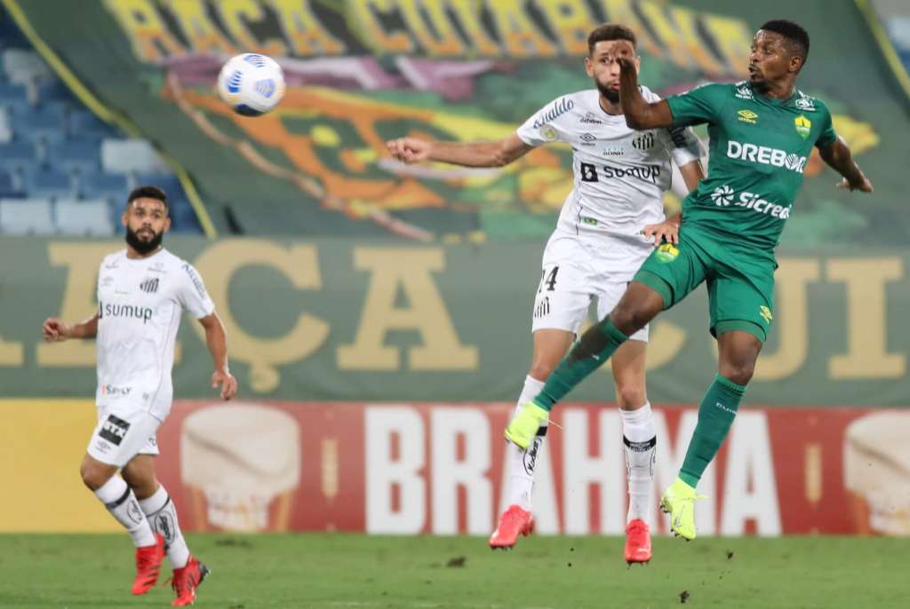 Cuiabá 2 x 1 Santos – Na estreia de Léo Baptistão, Santos perde do Cuiabá e se complica no Brasileirão