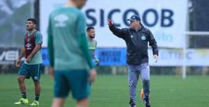 Pintado vê melhora na Chapecoense, mas avisa: 'Não vamos consertar tudo em uma semana'