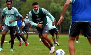 Chapecoense x Fluminense - Tricolor quer colar no G6 contra lanterna desesperado