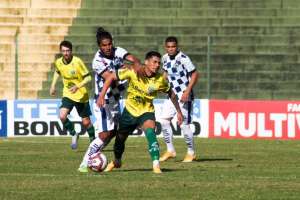 São José-RS x Ypiranga-RS - Confronto gaúcho pode valer a vice-liderança para o Canário