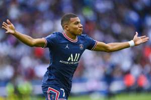 FRANCÊS: Com Neymar e Messi poupados, Mbappé comanda goleada do PSG sobre o Clermont Foot