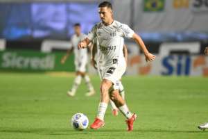 Jean Mota se desculpa por eliminação do Santos na Copa do Brasil: 'Dia ruim'