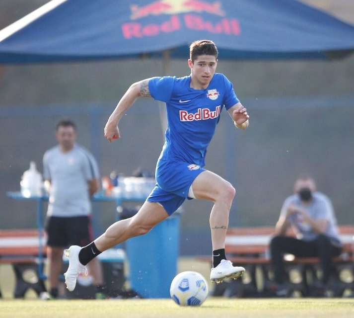 Reforço é regularizado e já pode estrear no sábado pelo RB Bragantino