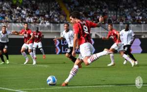 Italiano: Técnico do Milan pede que não se possa voltar bola para atrás do meio no futebol