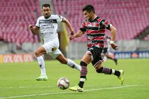 Santa Cruz-PE 1 x 1 Botafogo-PB - Belo empata, mas classifica à próxima fase