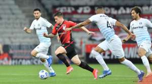 Felipão aponta erros do Grêmio  e rechaça mudanças drásticas no time