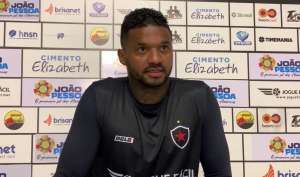 Série C: Ex-goleiro do Corinthians se recupera de lesão e retoma titularidade no Botafogo-PB