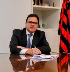 CBF remarca jogos adiados de Flamengo e Atlético-MG no Brasileirão; Cariocas reclamam