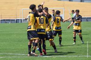 Sub-15 e Sub-17 do Novorizontino goleiam no Paulista