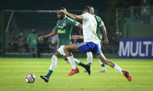 Goiás 1 x 1 Cruzeiro - Raposa sai na frente, mas sofre 'gol relâmpago' e só empata