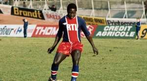 Luto! Em coma há 39 anos após erro médico, ex-zagueiro do PSG morre aos 73 anos